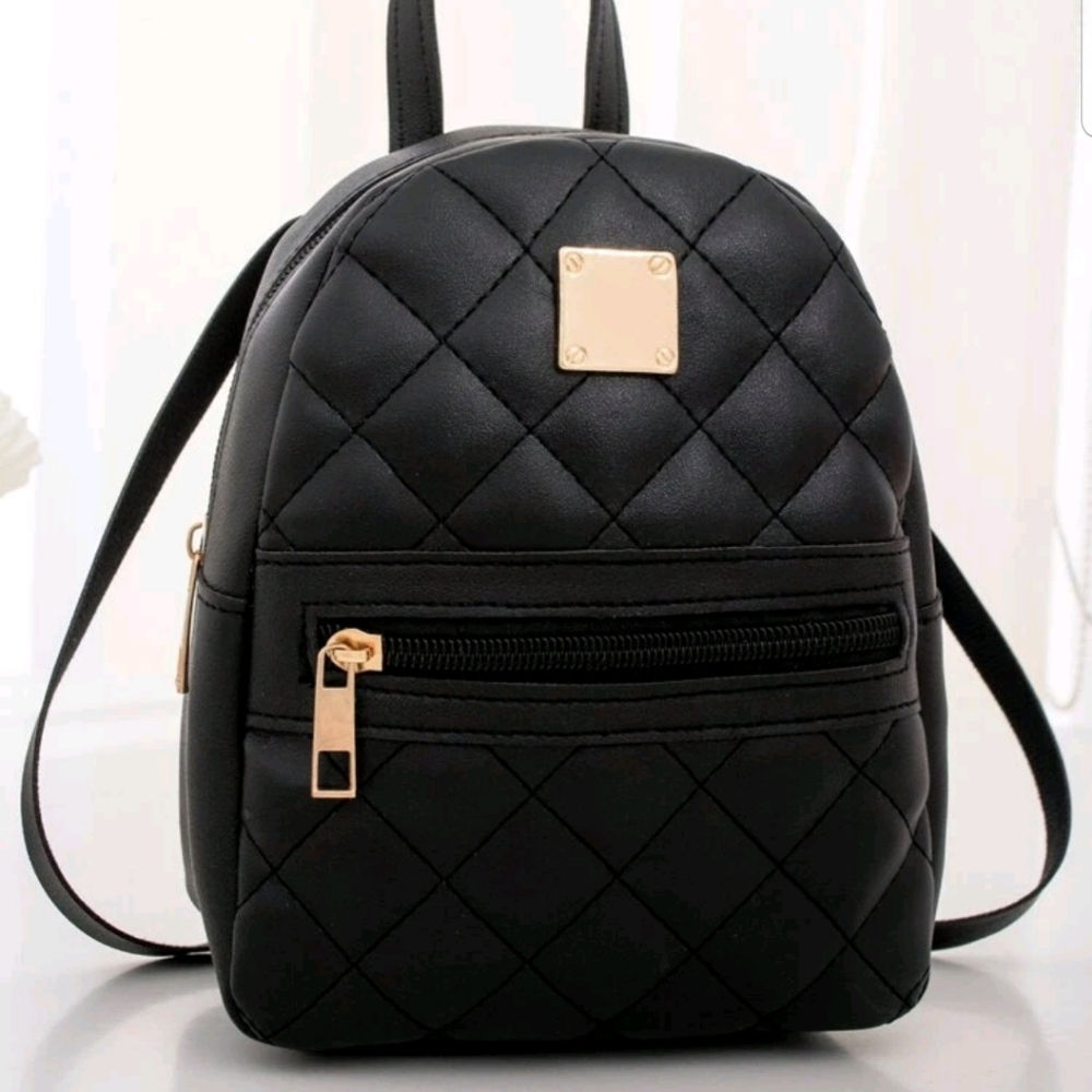 METAL DECOR QUILTED BACKPACK